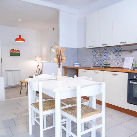 Eleganza In Centro Sul - Appartamento Anguillara Sabazia